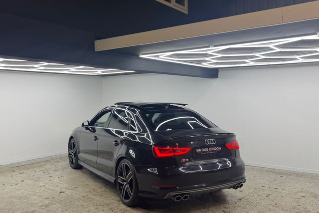 2015 AUDI S3 2015 2.0 TFSI Saloon 4dr Petrol S Tronic quattro Euro 6 (s/s) (300 ps) - Photo 2