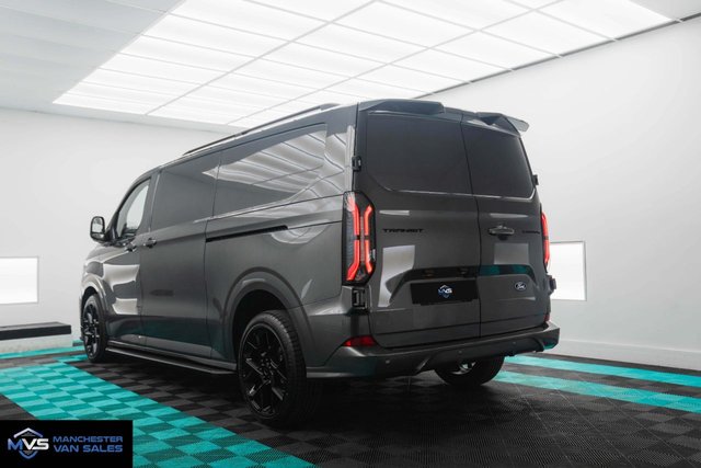 2024 Ford Transit Custom 2L Sport 5dr - Photo 6
