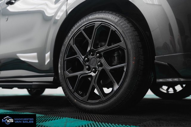 2024 Ford Transit Custom 2L Sport 5dr - Photo 2