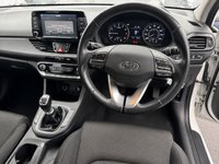 USED 2018 18 HYUNDAI I30 1.0 Petrol (T-GDI), Blue Drive, SE Edition, Manual, Hatchback, Sat Nav, Euro 6. 