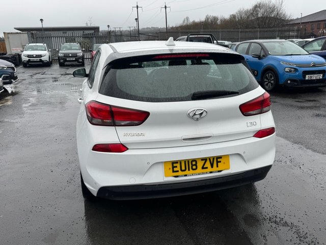 2018 HYUNDAI I30 - Photo 9