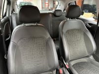 USED 2015 15 VAUXHALL CORSA 1.4i SE Hatchback 5dr Petrol Auto Euro 6 (90 ps) Heated Seats + 2 Keys