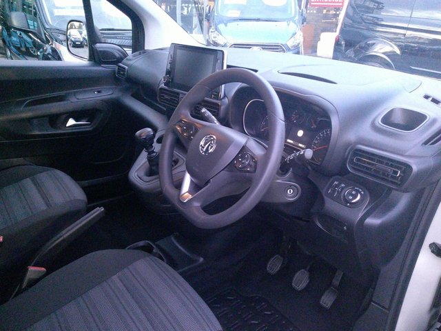 2021 VAUXHALL COMBO LIFE - Photo 9