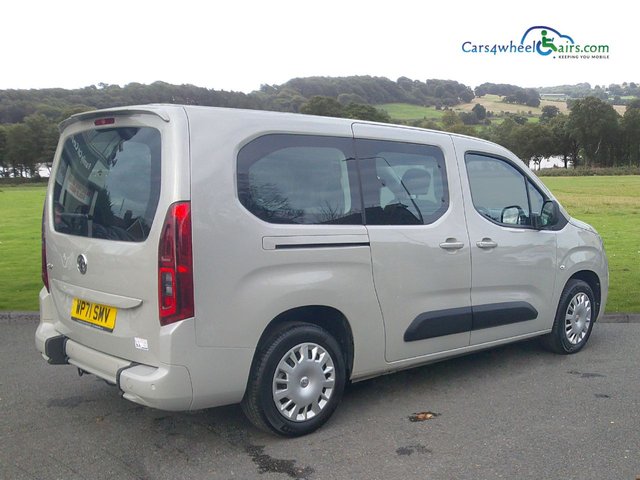 2021 VAUXHALL COMBO LIFE - Photo 4