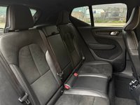 USED 2018 68 VOLVO XC40 2.0 T5 R-Design SUV 5dr Petrol Auto AWD Euro 6 (s/s) (247 ps) 