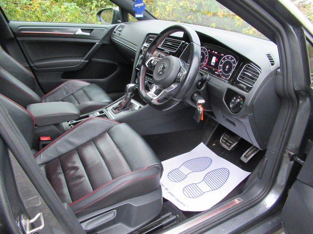 2018 VOLKSWAGEN GOLF - Photo 2