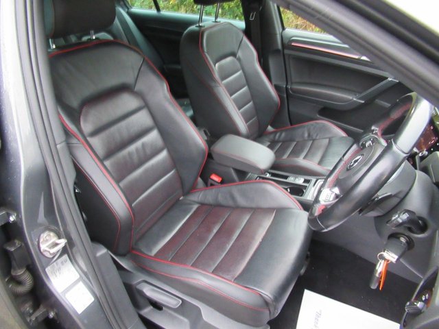 2018 VOLKSWAGEN GOLF - Photo 6