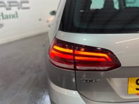 USED 2017 67 VOLKSWAGEN GOLF 2.0 TDI BlueMotion Tech GT Estate 5dr Diesel DSG Euro 6 (s/s) (150 ps) 2 keys, apple car play, NAV, A/C