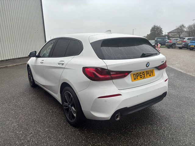 2019 BMW 1 SERIES - Photo 2