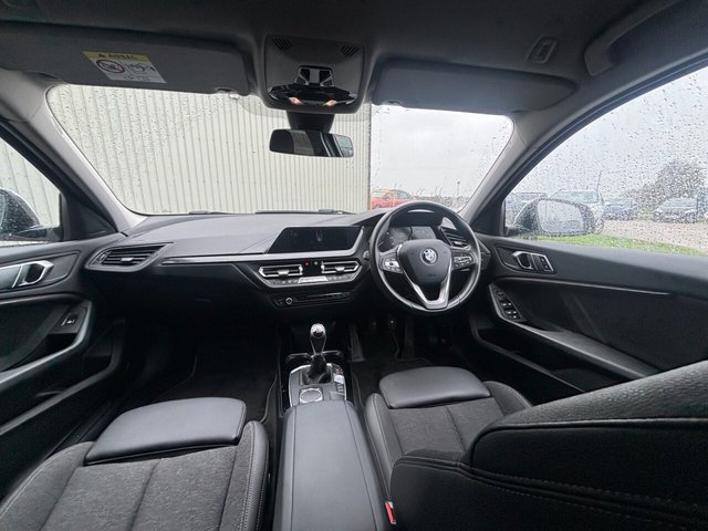 2019 BMW 1 SERIES - Photo 3