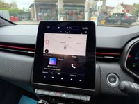 USED 2022 72 RENAULT CLIO 1.6 E-TECH RS Line Hatchback 5dr Petrol Hybrid Auto Euro 6 (s/s) (145 ps) GREAT LOOKING HYBRID!.