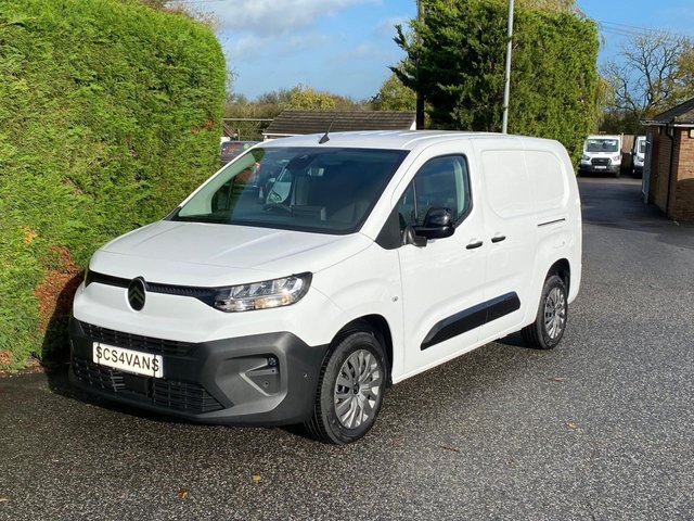 2025 CITROEN BERLINGO - Photo 4