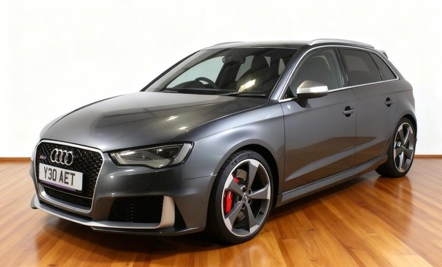 2015 AUDI RS3 - Photo 10