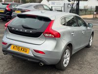 USED 2015 15 VOLVO V40 2.0 D3 SE Nav Hatchback 5dr Diesel Manual Euro 6 (s/s) (150 ps) 