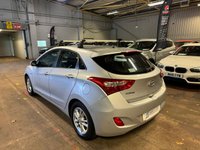 USED 2015 15 HYUNDAI I30 1.6 CRDi Blue Drive SE Hatchback 5dr Diesel Manual Euro 6 (s/s) (110 ps) 
