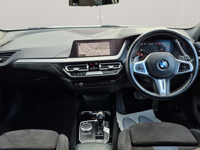 2020 BMW 1 Series - Photo 5