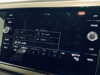 USED 2020 69 VOLKSWAGEN POLO 1.0 EVO SE Hatchback 5dr Petrol Manual Euro 6 (s/s) (80 ps) White Silver | Apple CarPlay | Cruise Control | Touch Screen Media | Multifunction Steering Wheel