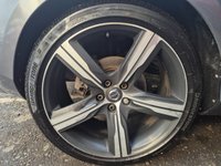 USED 2016 66 VOLVO V40 2.0 D4 R-Design Pro Hatchback 5dr Diesel Manual Euro 6 (s/s) (190 ps) 