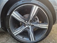USED 2016 66 VOLVO V40 2.0 D4 R-Design Pro Hatchback 5dr Diesel Manual Euro 6 (s/s) (190 ps) 