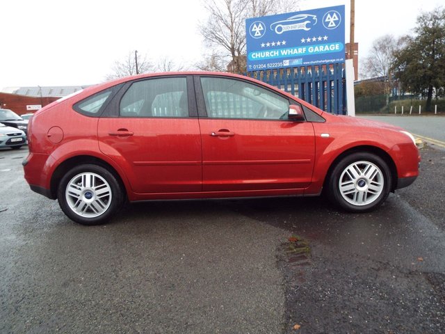 2007 FORD FOCUS 1.6 Ghia Hatchback 5dr Petrol Manual (161 g/km, 99 bhp) - Photo 10