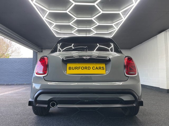 2021 MINI Hatch 1.5L Cooper Classic 5dr - Photo 11