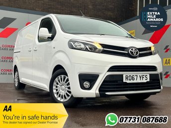 2017 TOYOTA PROACE