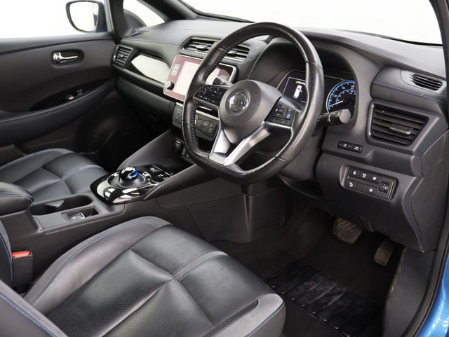 2021 Nissan Leaf - Photo 10