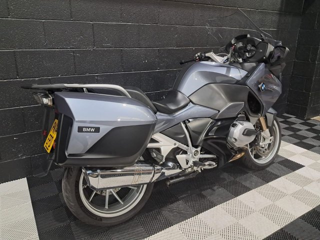 View our BMW R 1200 RT