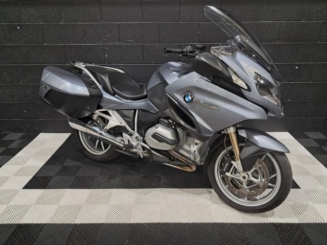 View our BMW R 1200 RT