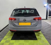 USED 2022 22 VOLKSWAGEN PASSAT 2.0 TDI EVO SE Nav Estate 5dr Diesel DSG Euro 6 (s/s) (150 ps) 