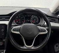 USED 2022 22 VOLKSWAGEN PASSAT 2.0 TDI EVO SE Nav Estate 5dr Diesel DSG Euro 6 (s/s) (150 ps) 