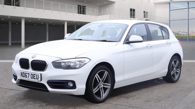 2017 BMW 1 Series 2L Sport 5dr - Photo 2