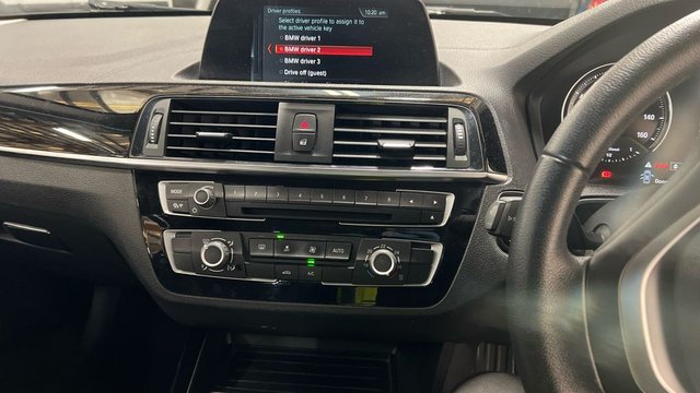 2017 BMW 1 Series 2L Sport 5dr - Photo 11