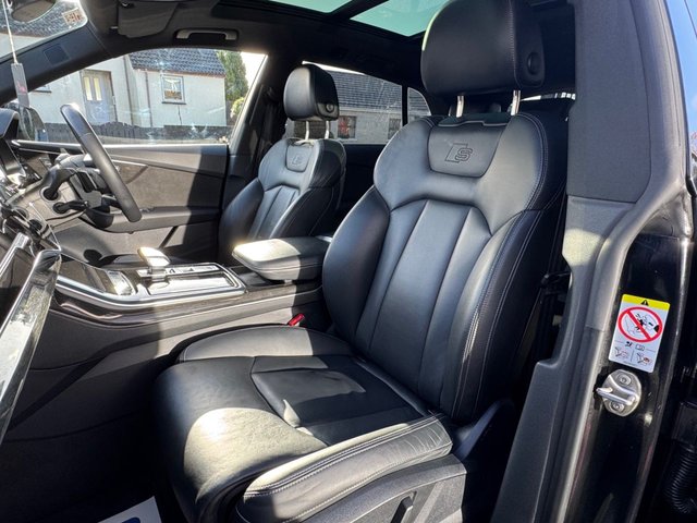 2021 AUDI Q8 3.0 TDI V6 50 Black Edition SUV 5dr Diesel Tiptronic quattro Euro 6 (s/s) (286 ps) - Photo 11