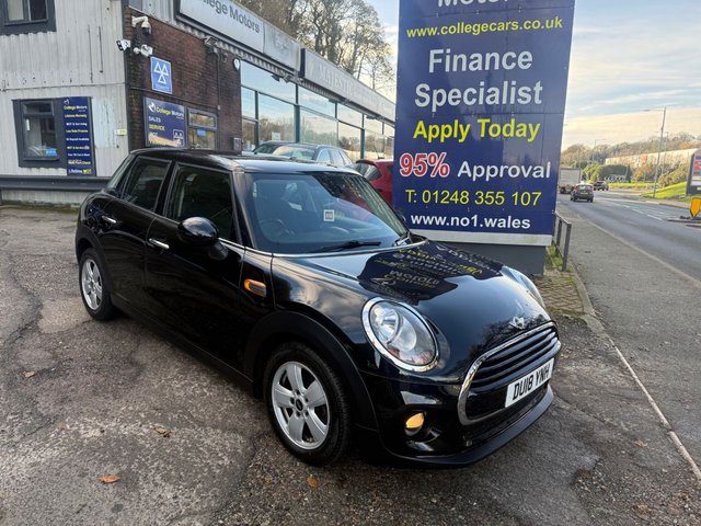 2018 MINI HATCH