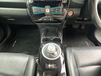 USED 2017 17 NISSAN LEAF 30kWh Tekna Hatchback 5dr Electric Auto (109 bhp) Tekna, Leather, Heated Seats