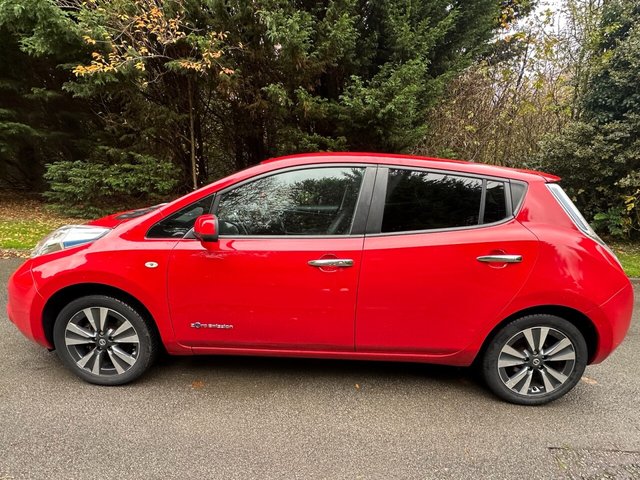 2017 NISSAN LEAF 2017 30kWh Tekna Hatchback 5dr Electric Auto (109 bhp) - Photo 6
