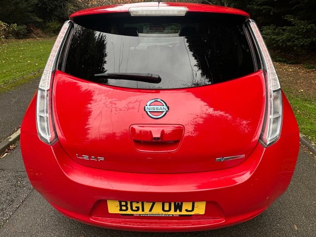 2017 NISSAN LEAF 2017 30kWh Tekna Hatchback 5dr Electric Auto (109 bhp) - Photo 11
