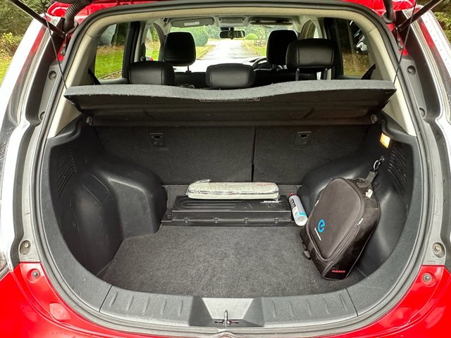 2017 NISSAN LEAF 2017 30kWh Tekna Hatchback 5dr Electric Auto (109 bhp) - Photo 12