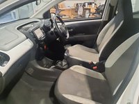 USED 2017 67 TOYOTA AYGO 1.0 VVT-i x-press Hatchback 5dr Petrol Manual Euro 6 (68 ps) 1 OWNER - MORE AYGO'S IN STOCK - NEW CLUTCH