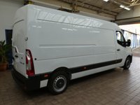 USED 2020 70 RENAULT MASTER 2.3 dCi ENERGY 35 Business Panel Van 4dr Diesel Manual FWD LWB Medium Roof Euro 6 (s/s) (150 bhp) SAT NAV REAR VIEW CAMERA CAMERA PARKING SENSORS LOADING RAMP PLYLINED 1 OWNER SERVICE HISTORY WARRANTY