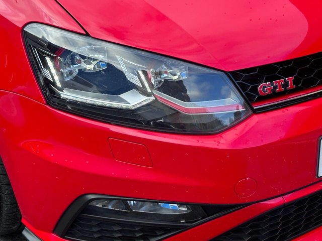 2016 VOLKSWAGEN POLO 2016 1.8 TSI BlueMotion Tech GTI Hatchback 3dr Petrol Manual Euro 6 (s/s) (192 ps) - Photo 12