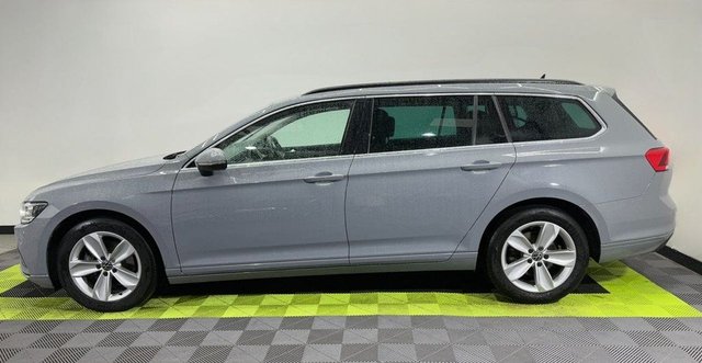 2022 VOLKSWAGEN PASSAT - Photo 7