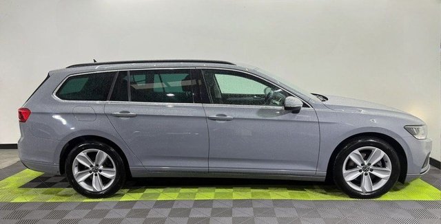 2022 VOLKSWAGEN PASSAT - Photo 8