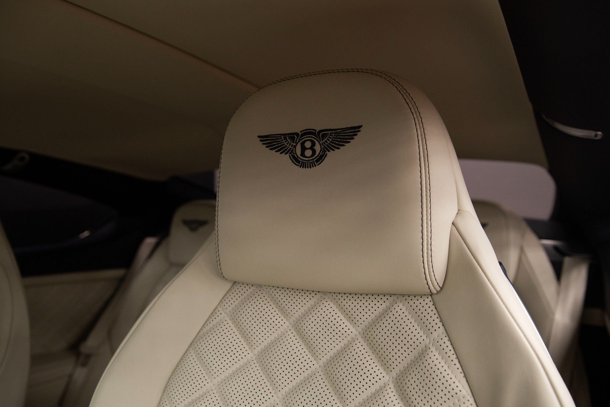 USED 2017 66 BENTLEY CONTINENTAL 4.0 V8 GT S Coupe  