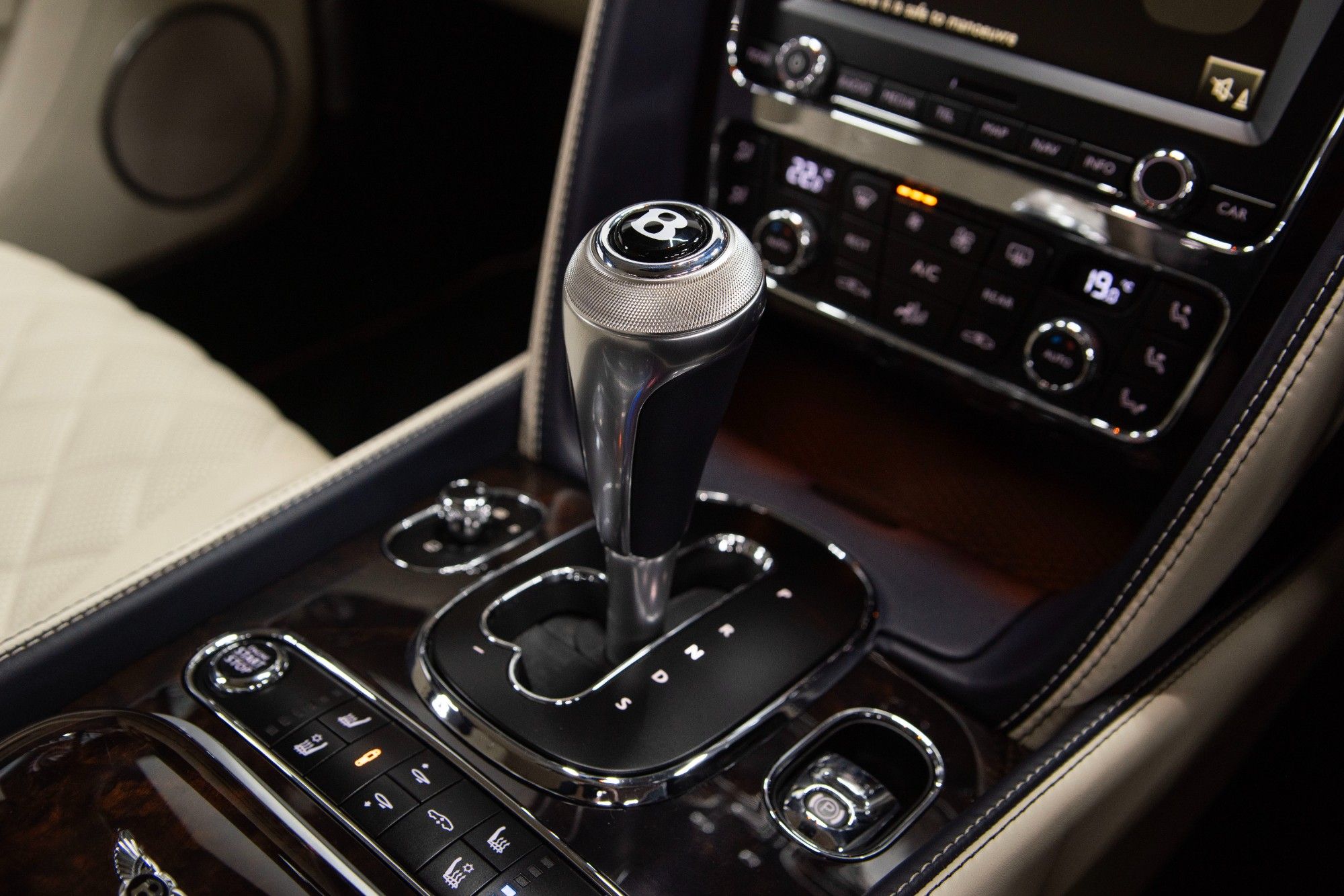 USED 2017 66 BENTLEY CONTINENTAL 4.0 V8 GT S Coupe  