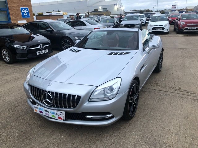 2012 MERCEDES-BENZ SLK 2012 2.1 SLK250 CDI BlueEfficiency Convertible 2dr Diesel G-Tronic+ Euro 5 (s/s) (204 ps) - Photo 4