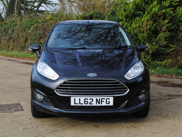 2013 62 FORD FIESTA 1.6 Titanium Hatchback 5dr Petrol Powershift Euro 5 (105 ps) - Photo 11