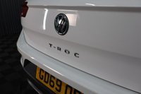 USED 2020 69 VOLKSWAGEN T-ROC 1.0 TSI GPF SE SUV 5dr Petrol Manual Euro 6 (s/s) (115 ps) LOW MILEAGE ONLY 65,962 !! / PARKING SENSORS / FINANCE AVAIL