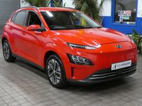 USED 2021 71 HYUNDAI KONA 64kWh Premium SUV 5dr Electric Auto (10.5kW Charger) (204 ps) SAT NAV HEATED SEATS REAR VIEW CAMERA CRUISE CONTROL PARKING SENSORS 1 OWNER EXCELLENT SERVICE HISTORY WARRANTY